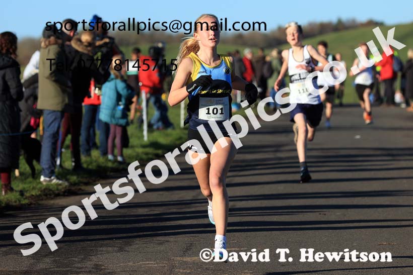 Boys and Girls under-15s 2023 Heaton Memorial 10k Road Race, Newcastle Town Moor, Newcastle.  Photo: David T. Hewitson/Sports for All Pics